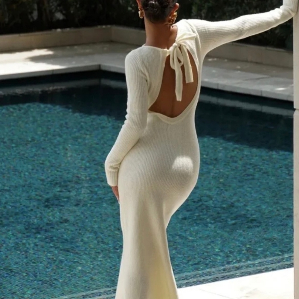 New Meshki Emily Long Sleeve Knit Maxi Dress Size Medium